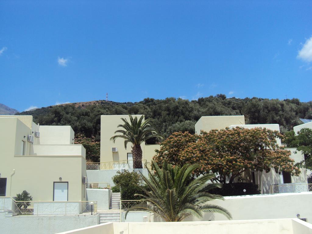 Polyrizos Hotel Rodhákinon Buitenkant foto